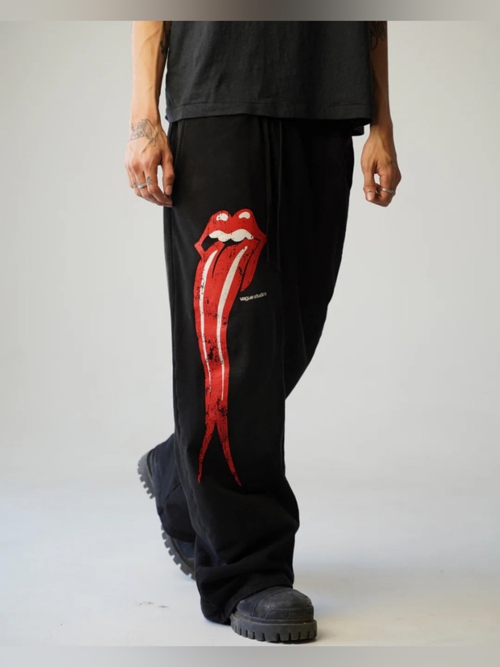Vague Studios Distressed Black ROLLING SWEATPANTS Unisex